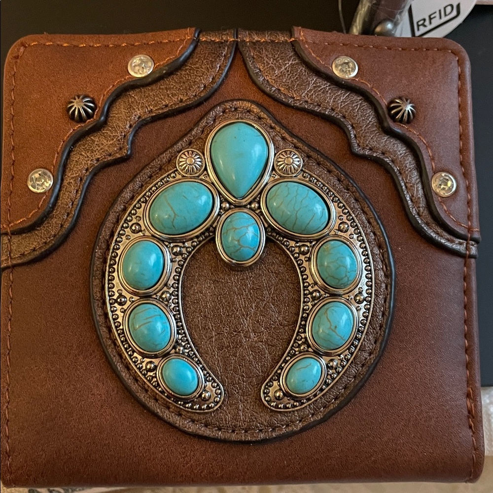 Justin Boots Brown Wallet with Turquoise Accents - Picture 3 of 6